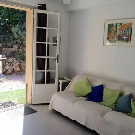 Apartment With One Bedroom In Saint-raphael, With Enclosed Garden And *